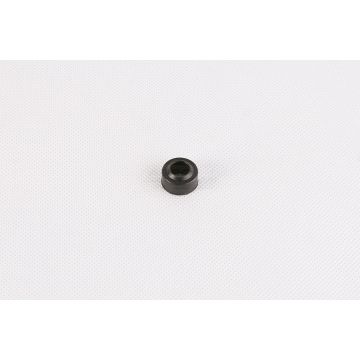 Valve cover insulator